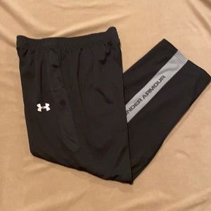 Under Armour, Youth, Sweatpants, Black/Grey. Boys X-Large.  Front pockets.